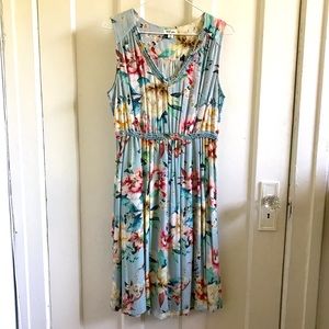 Super cute floral dress